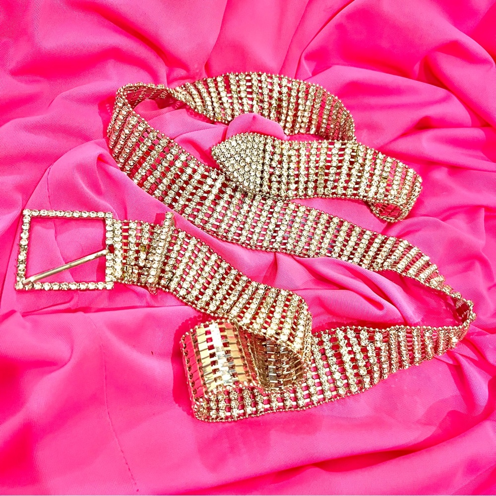 Elegant Silver Rhinestone Belt